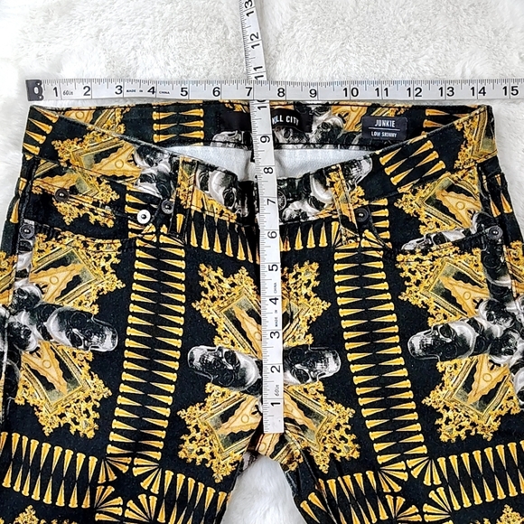 Goth Punk Skull Skinny Jean Pants - Picture 4 of 12